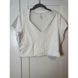 Athleta White Wrap Neck Short Sleeve Athleisure Crop Top Women's Size S